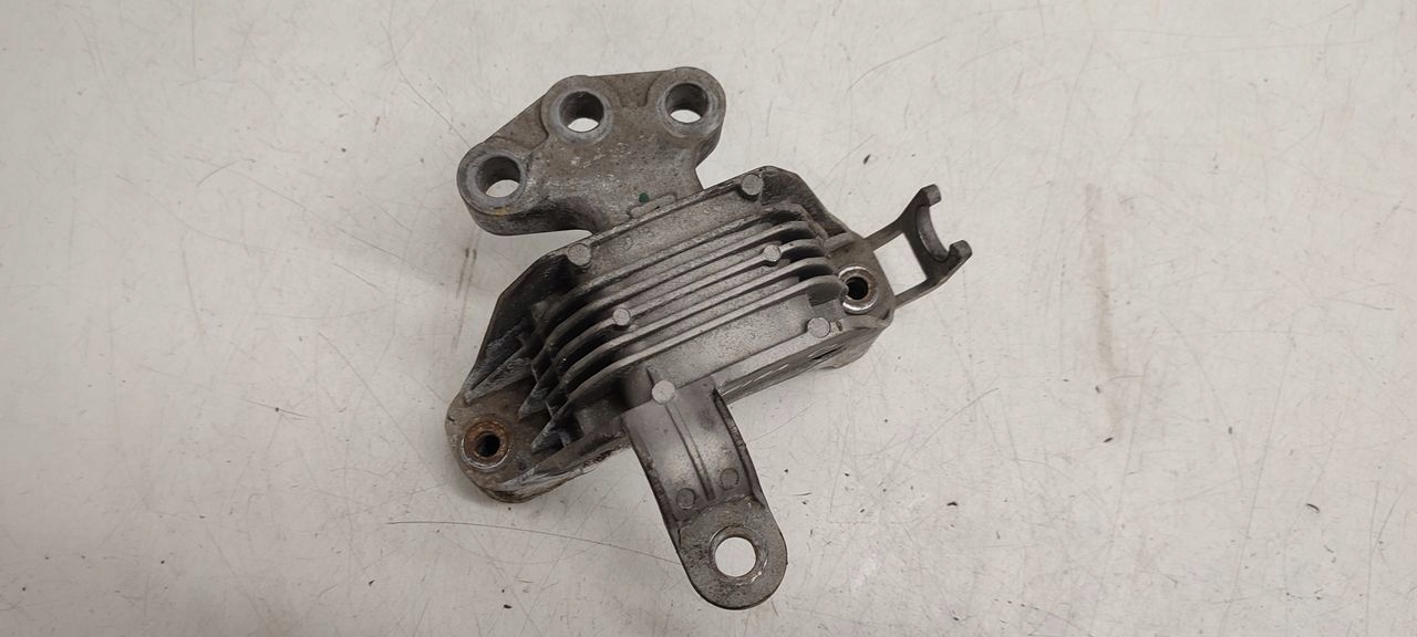 airbag engine mount Opel Zafira C 1,6