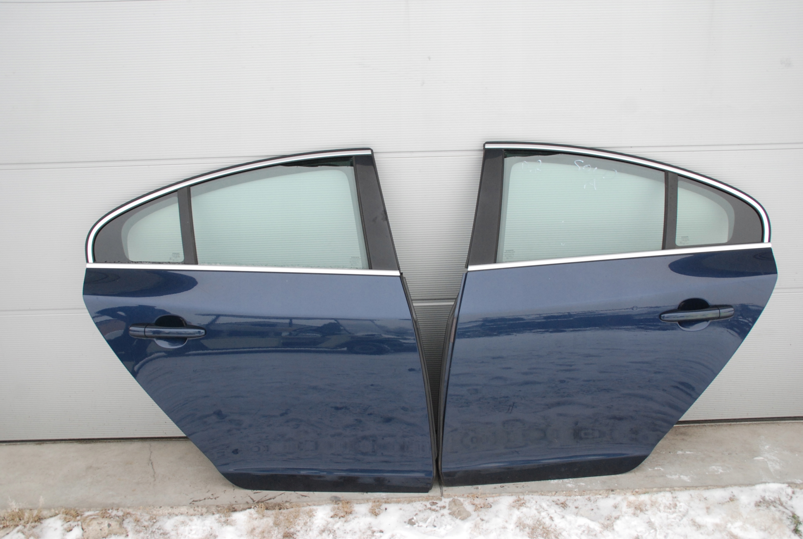 VOLVO S60 II DRZWI L / P TYŁ TYLNE KOMPLETNE 498-46