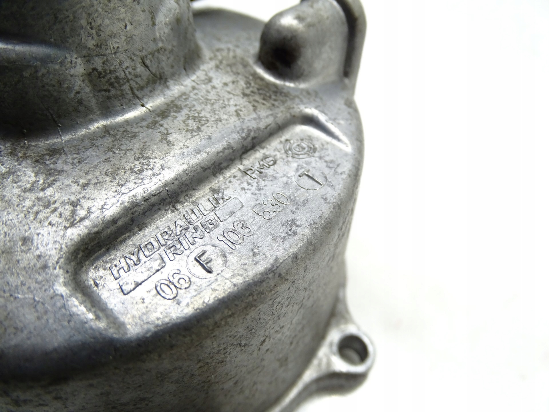 Gehäuse POMPY VACUM VW PASSAT B6 AUDI 06F1035307 06D145100G