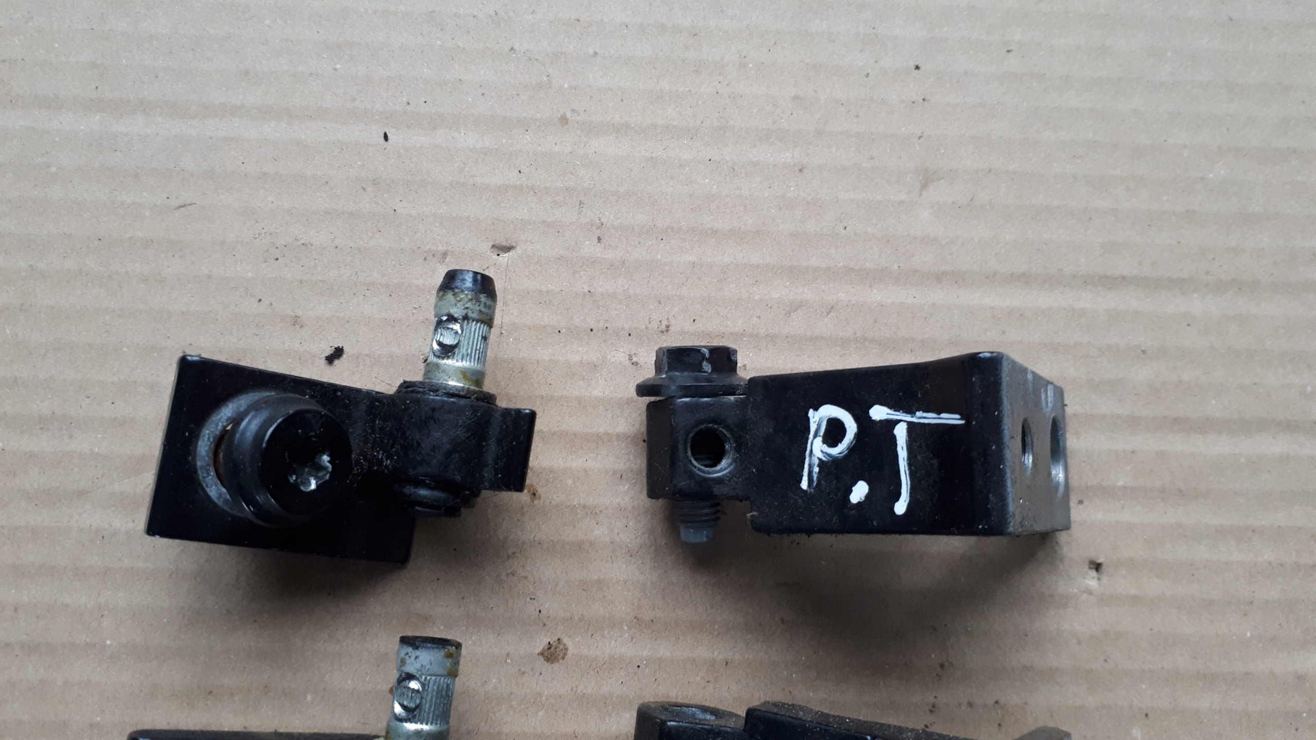 A6 C7 4G hinge hinges door right right rear part LZ9Y