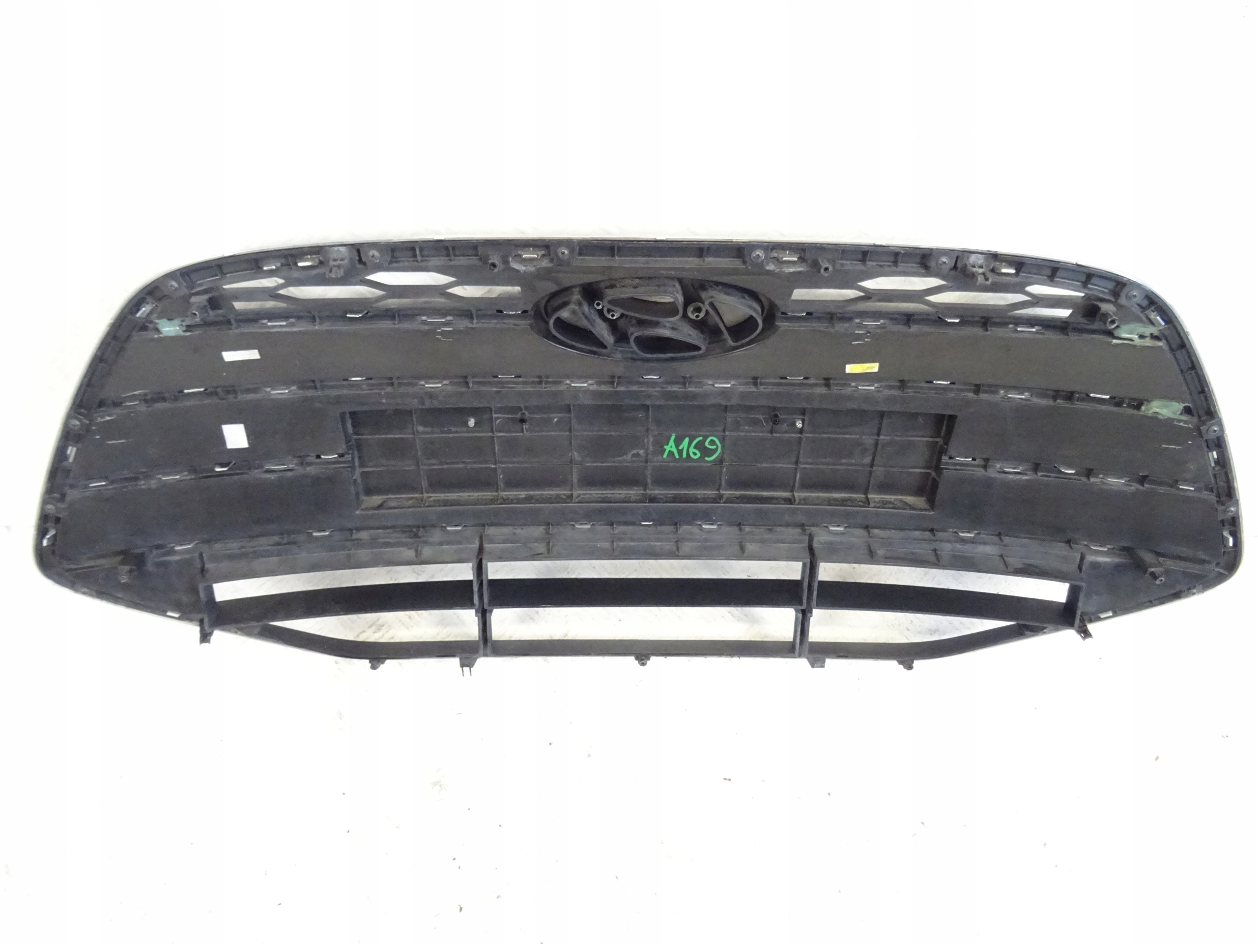 HYUNDAI IX20 LIFT grill grille of a bumper front front