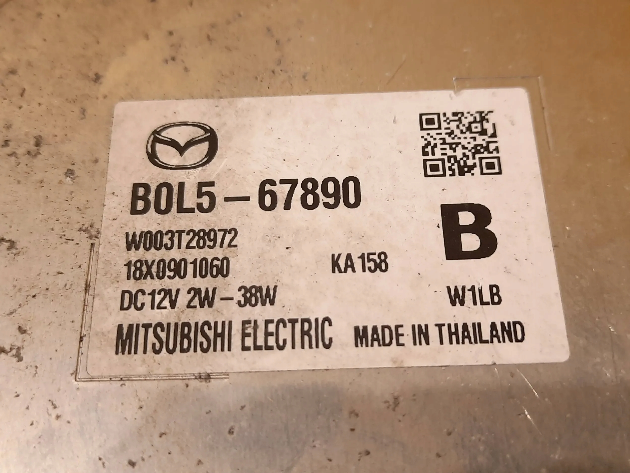 Mazda 3 BP MODUŁ ŚWIATEŁ PRZETWORNICA B0L5 67890 Typ samochodu Samochody osobowe