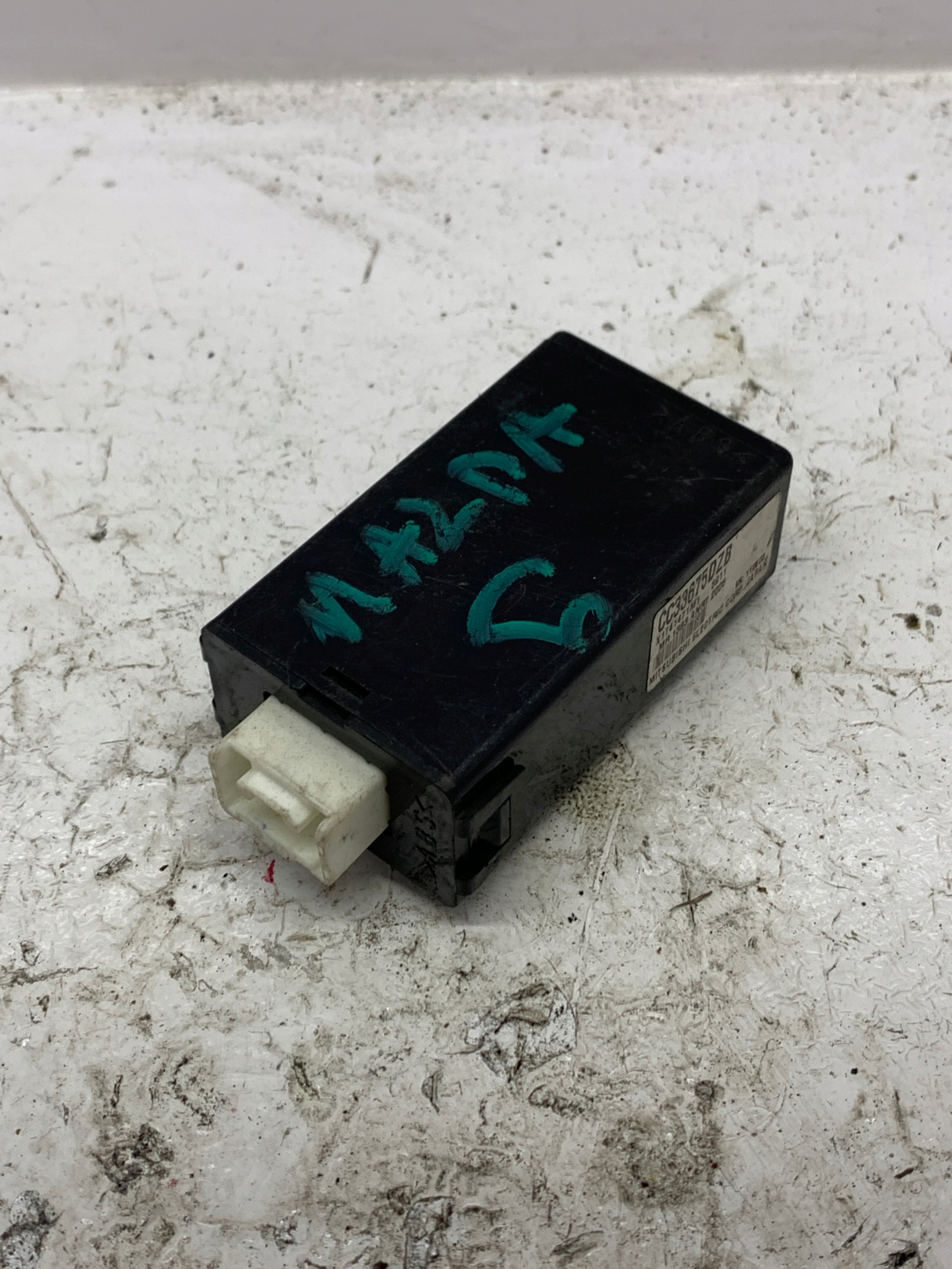 modul Bedienteil Tueroeffner CC33675DZB MAZDA