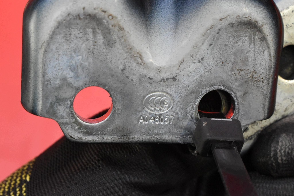hinge hinges door left rear part A046057 KIA OPTIMA 4 IV 15-20