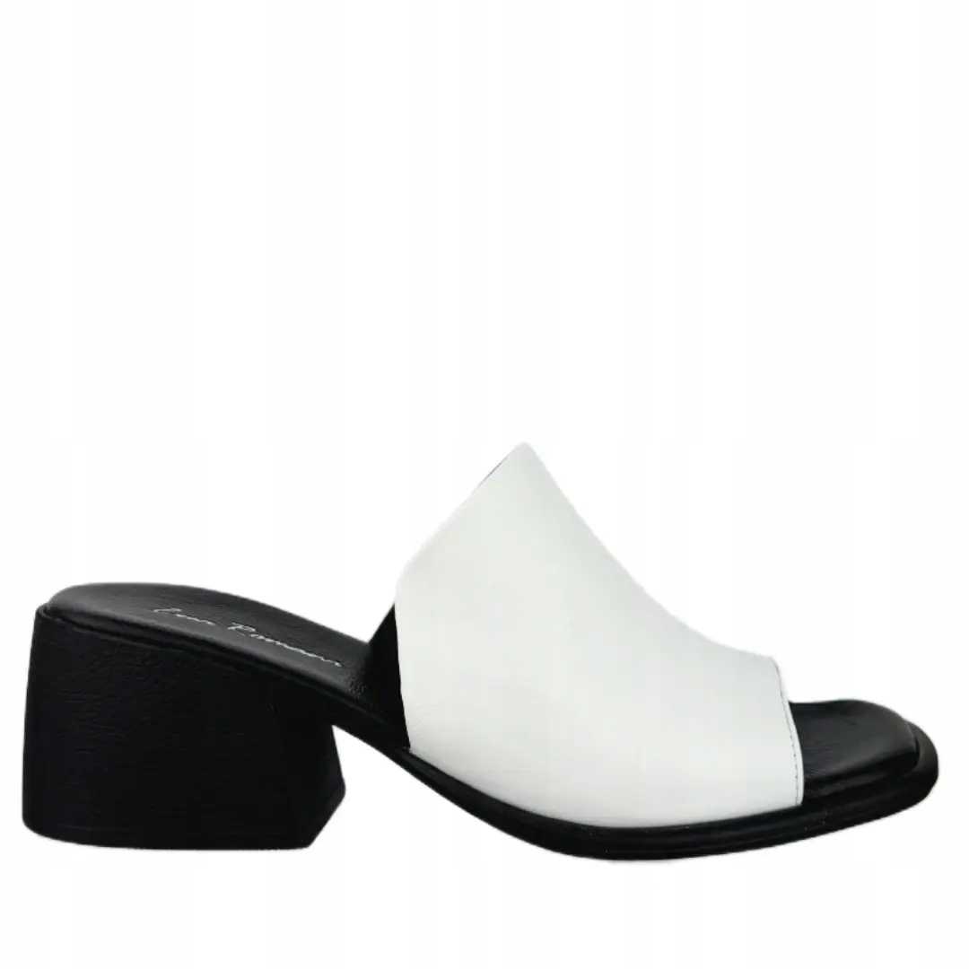 Nazouváky Emi Romani 020.1073 010 bílá 37, bílá