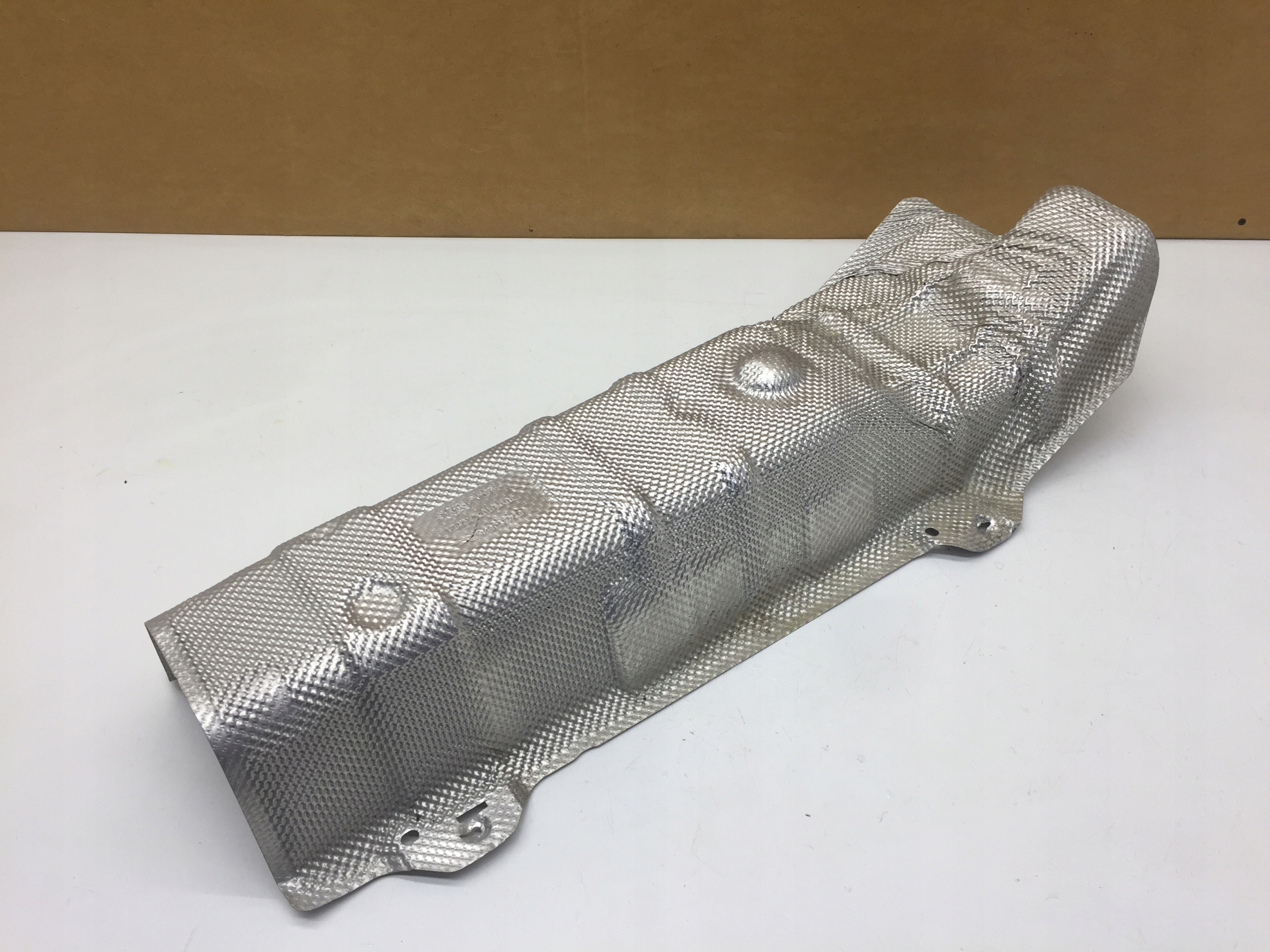 PEUGEOT 208 II OSŁONA TERMICZNA WYDECHU