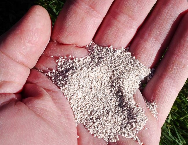 

Zeolit Mineralny 1-2,5 mm - 25kg Podłoże Do Roślin