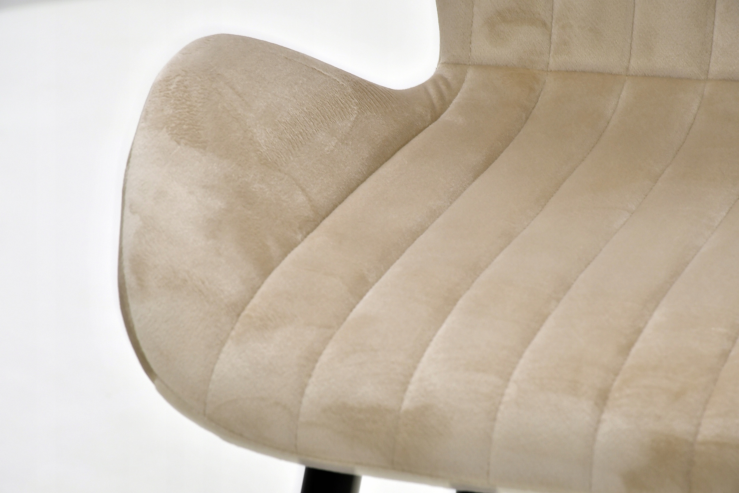 NOWOCZESNY KOMPLET,STÓŁ, NOWOCZESNE KRZESŁA Długość stołu 130 cm