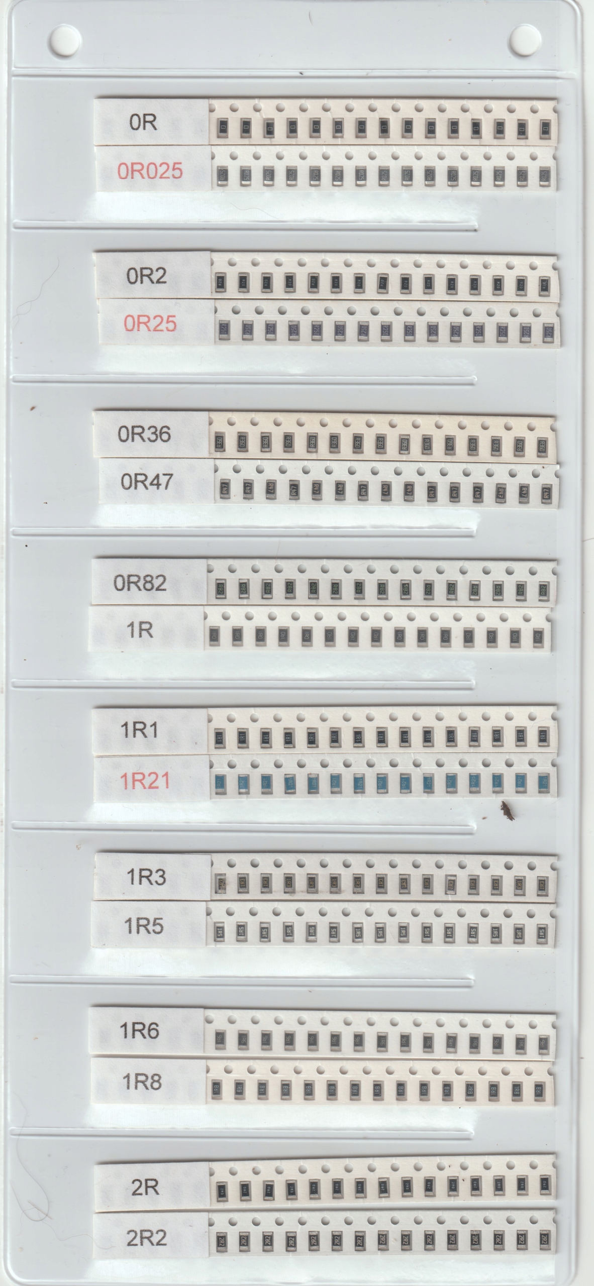 [640szt] Zestaw Rezystorów Smd 1206 0R-9R1 Szereg E-24 8