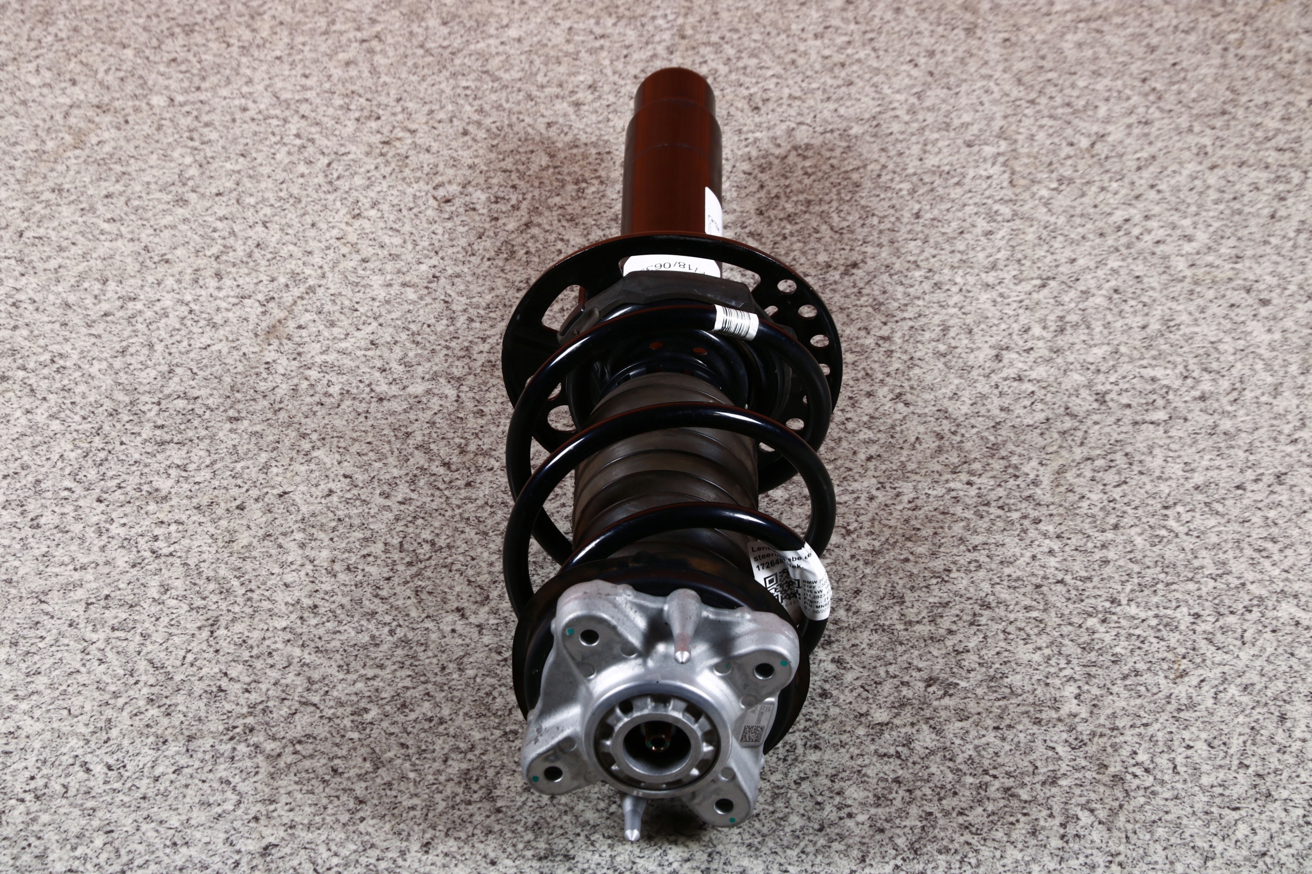 BMW G20 320i 325i shock absorber right front front 6885211 12350 km !!!
