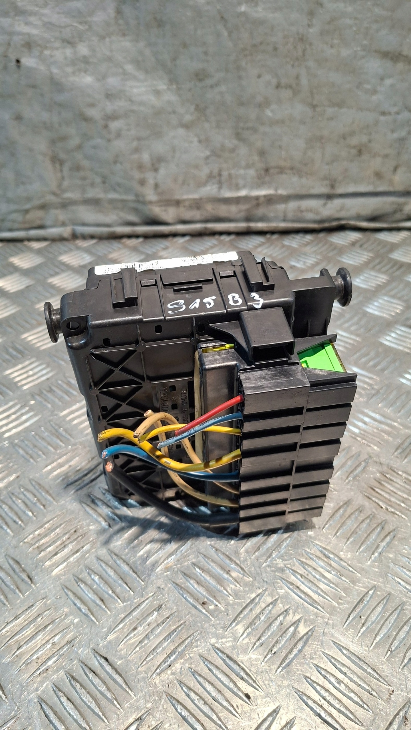 Module fusibles BSI CITROEN C2 1.4