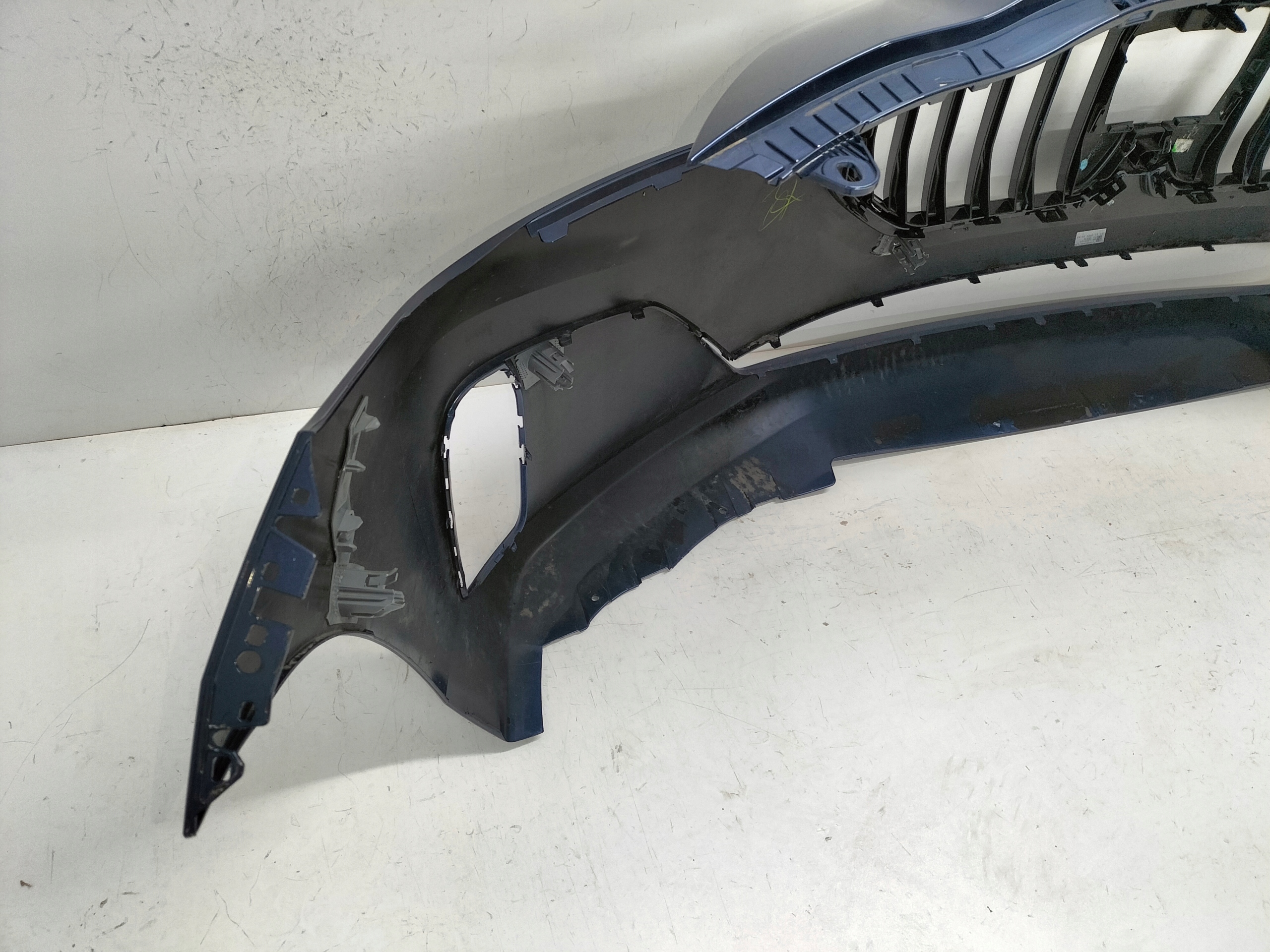 frontstoßstange vorne BMW 2 U06 21- ACTIVE TOURER
