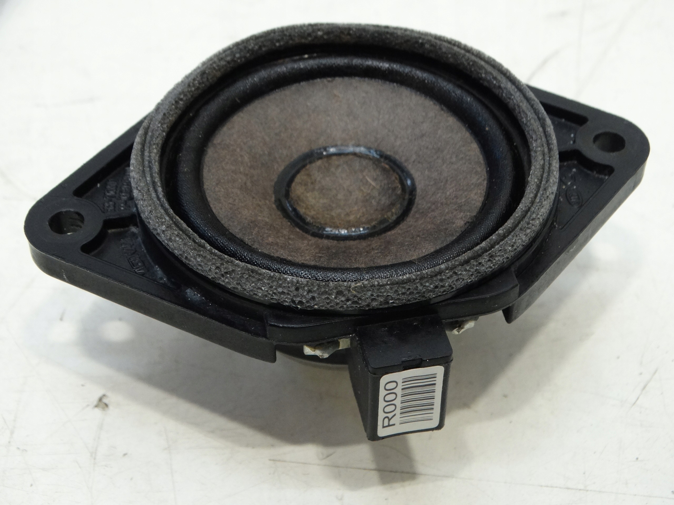 speaker consoles of the dashboard KIA SPORTAGE V 21-25R. 96355-R0000