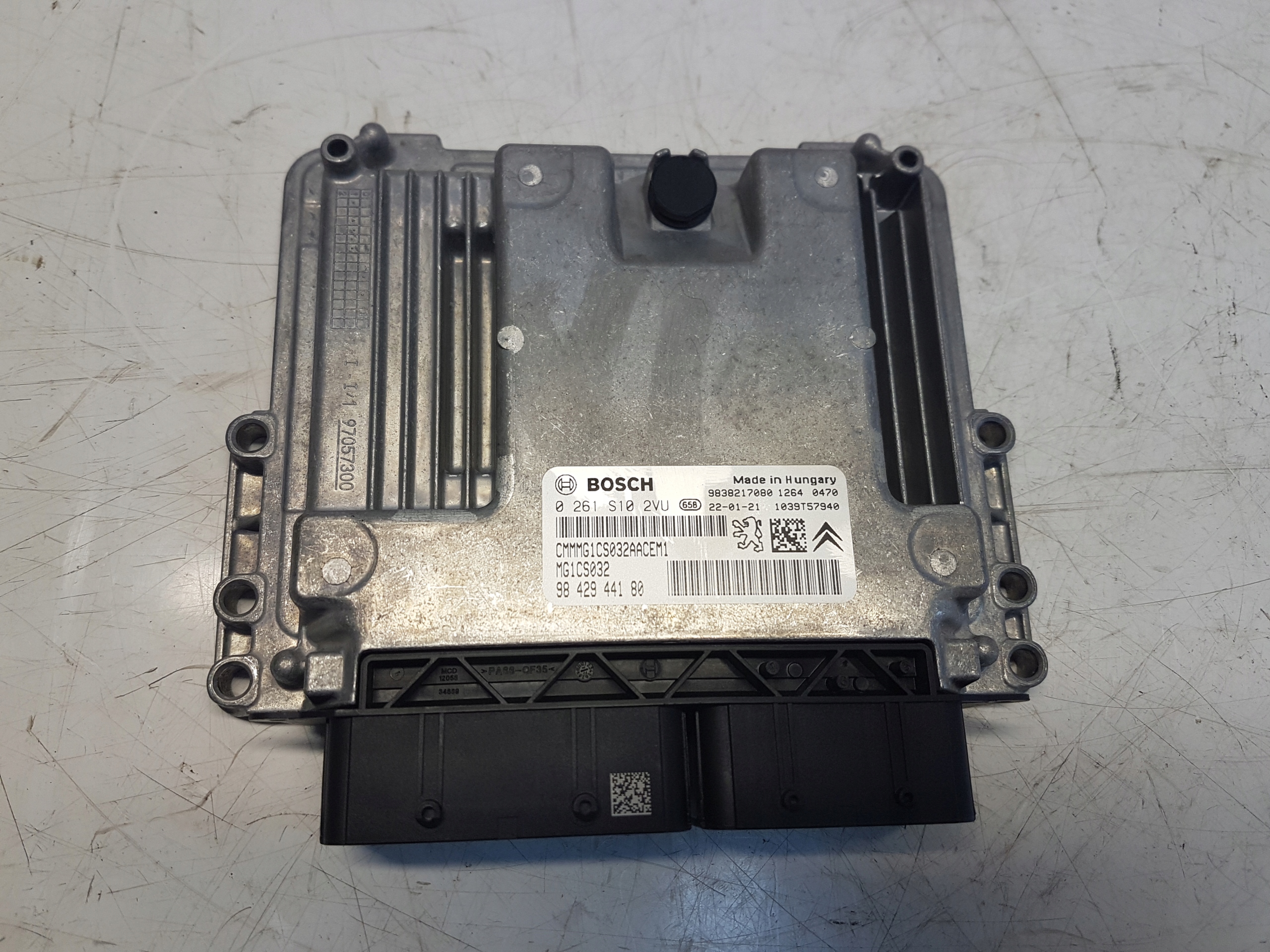 CITROEN C4 III 1.2T Computer Bedienteil ECU 9842944180