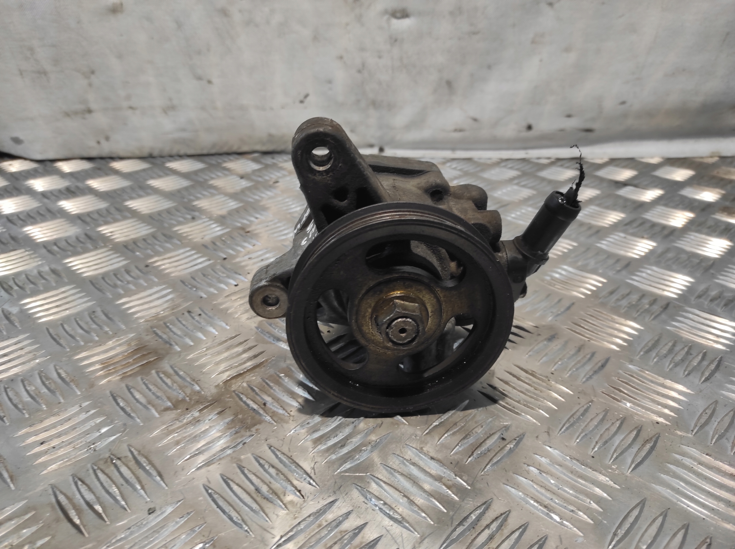 servo pump HONDA CIVIC VII 7 COUPE 1.7 B
