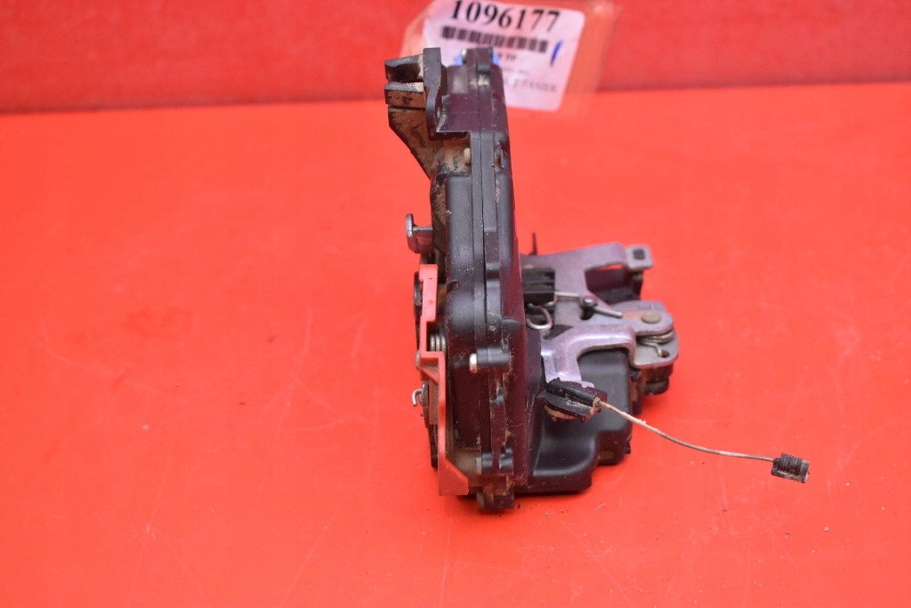lock door right front front EU 3D1837016AC VW JETTA 5 V sedan 05-11