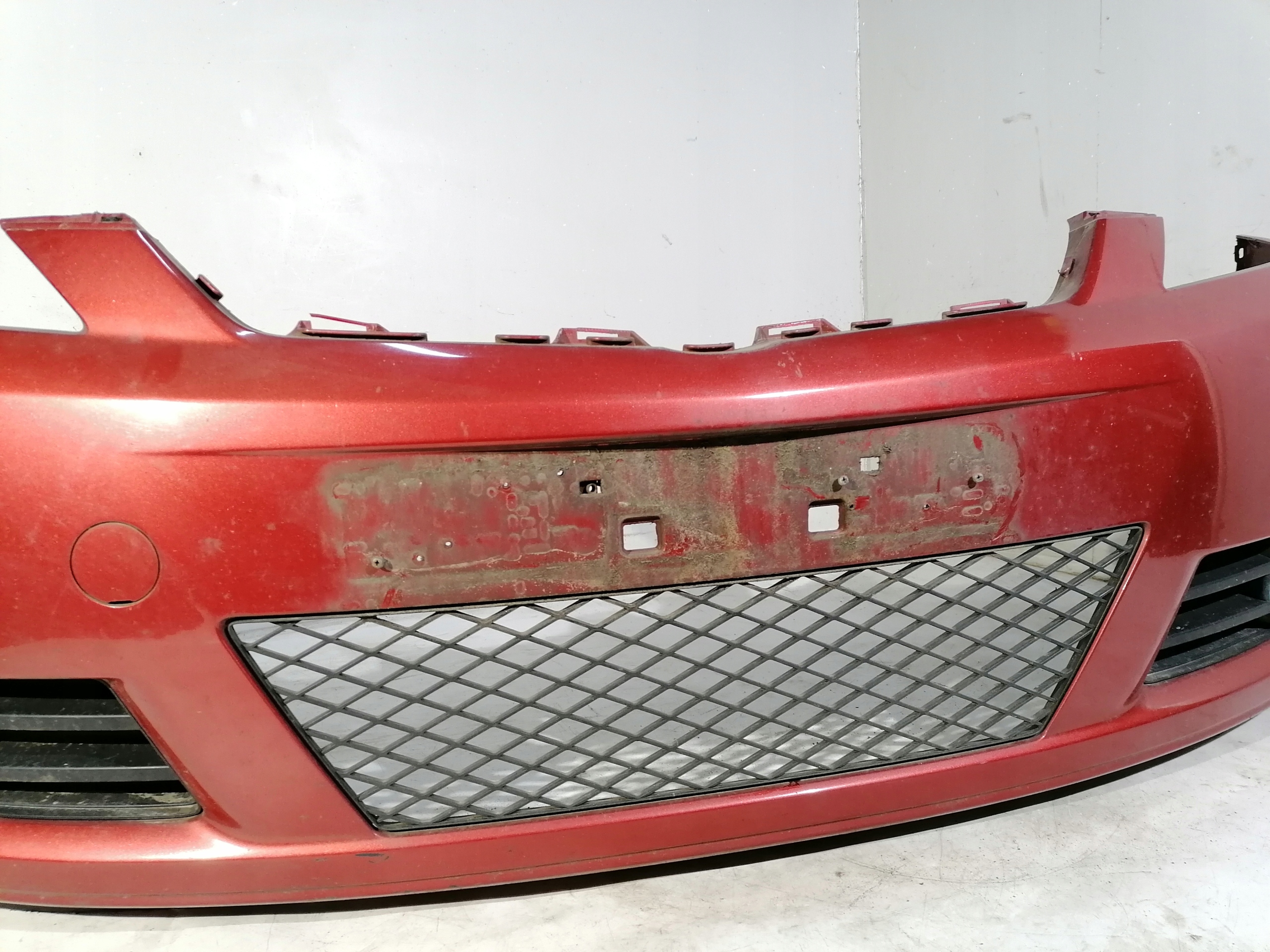 Mazda 5 V a nárazník předek přední