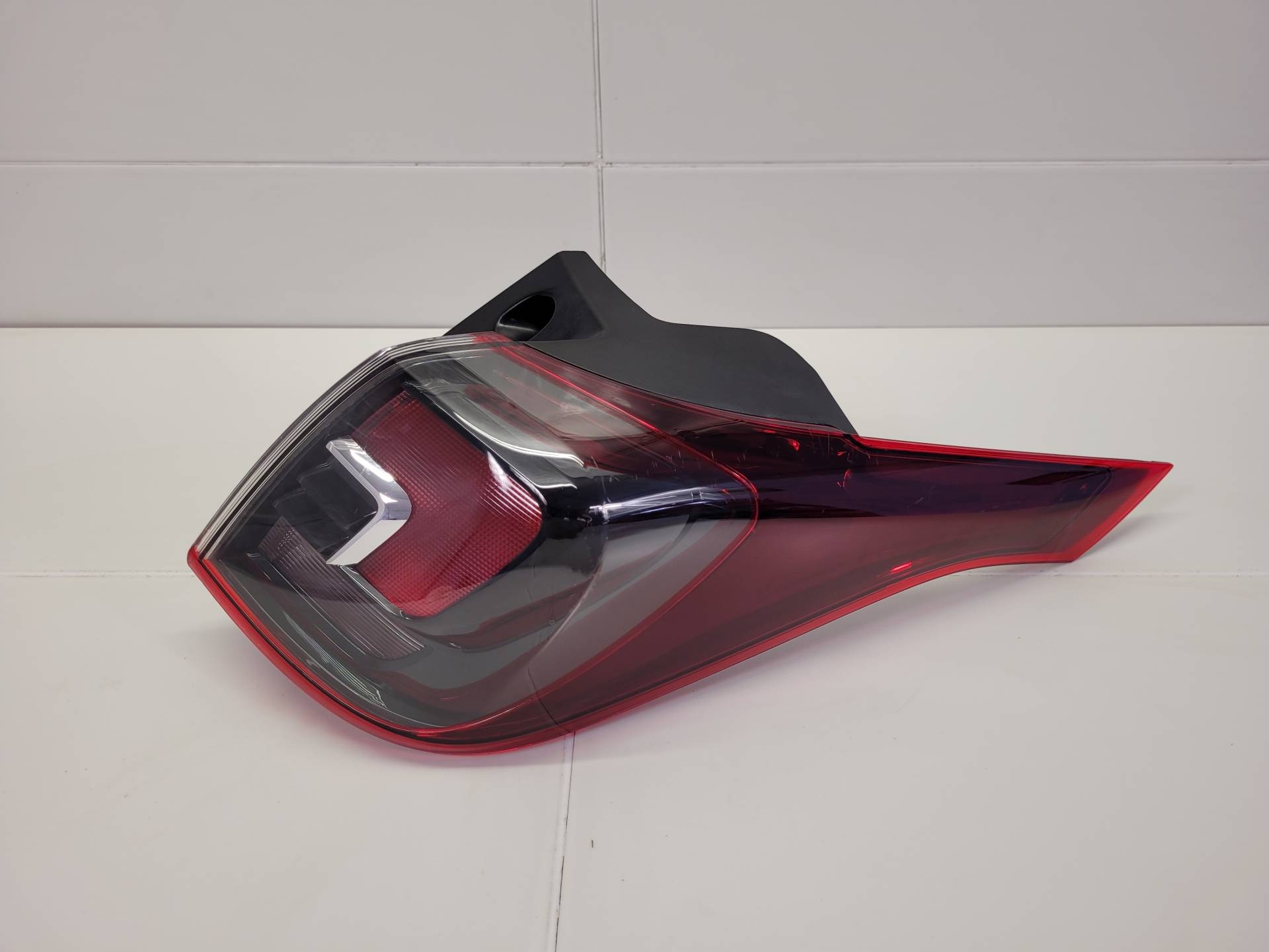 light rear right side Opel Crossland X 2019 2SD.2237