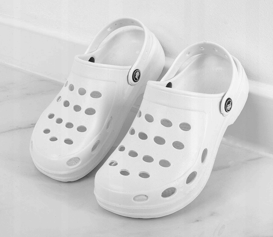 BIAŁE LEKKIE KLAPKI CHODAKI KROKSY MEDYCZNE 40 Rozmiar UK 6.5