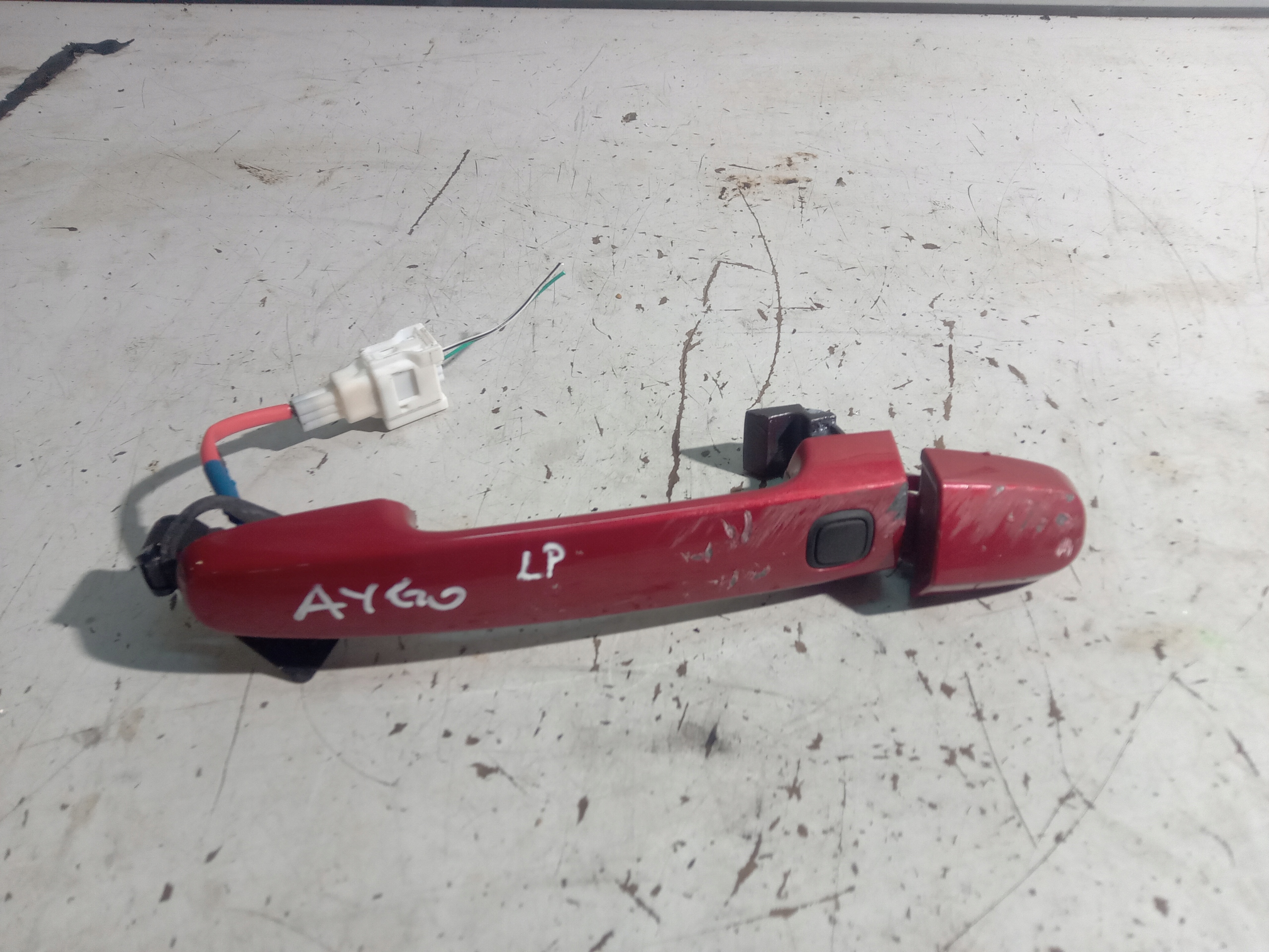 TOYOTA AYGO II РУЧКА ПЕРЕДНЕЙ ДВЕРИ