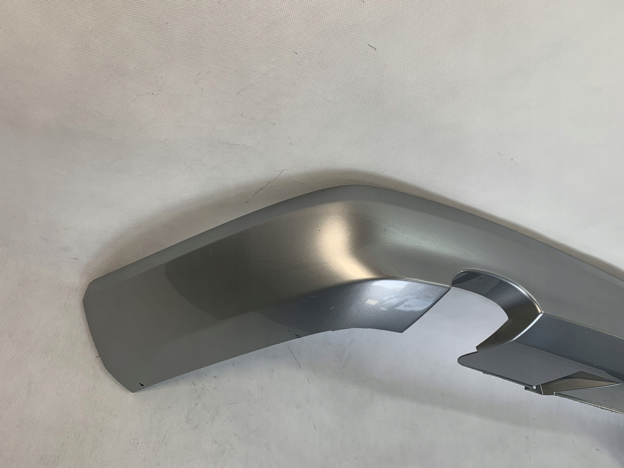 Spoiler bumper rear Volvo V70 00-07r 30763519 10.25
