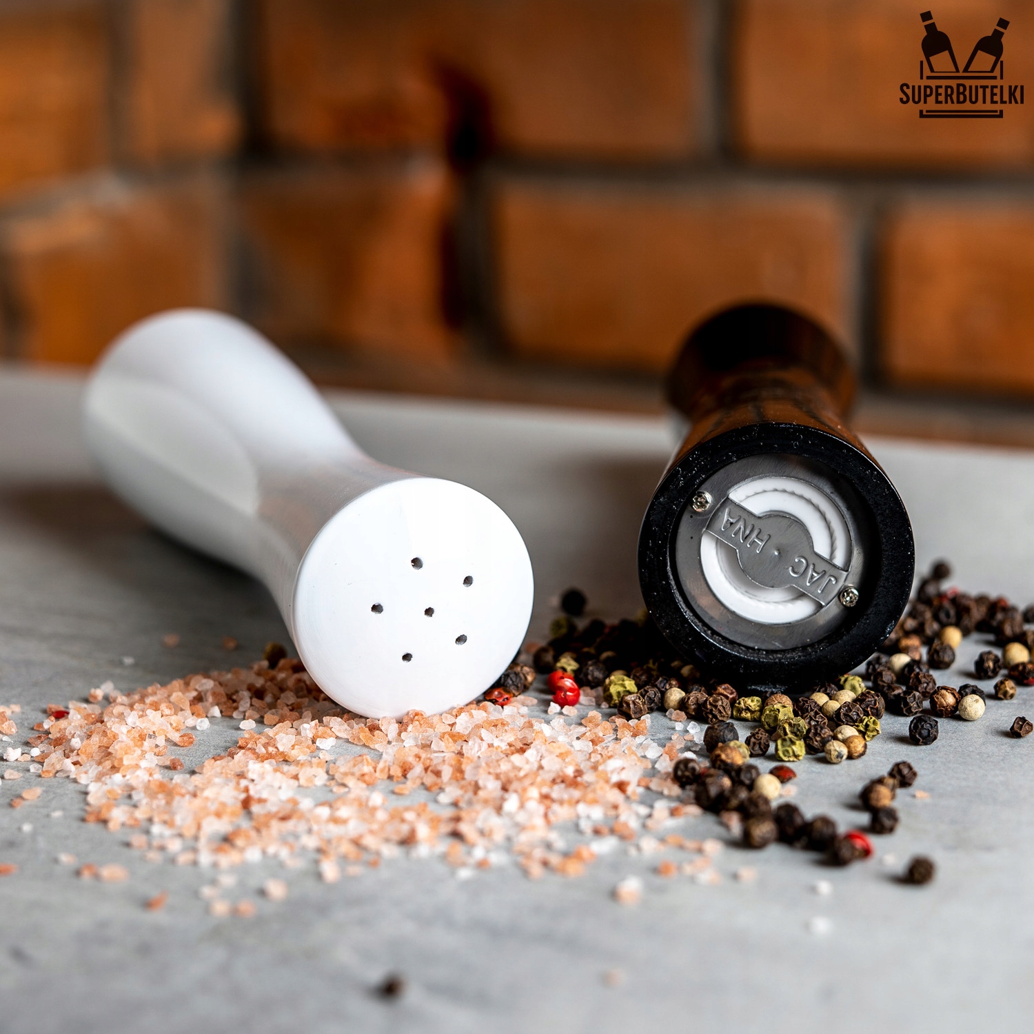 ZESTAW PRZYPRAWOWY - MŁYNEK do PIEPRZU + SOLNICZKA Linia MŁYNEK SOLNICZKA PIEPRZNICZKA