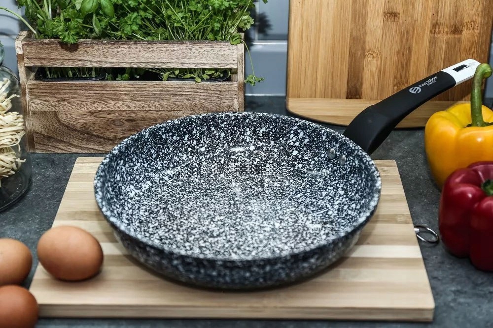 

Edelhoff Patelnia 26 CM Marmurkowo-ceramiczna 6306