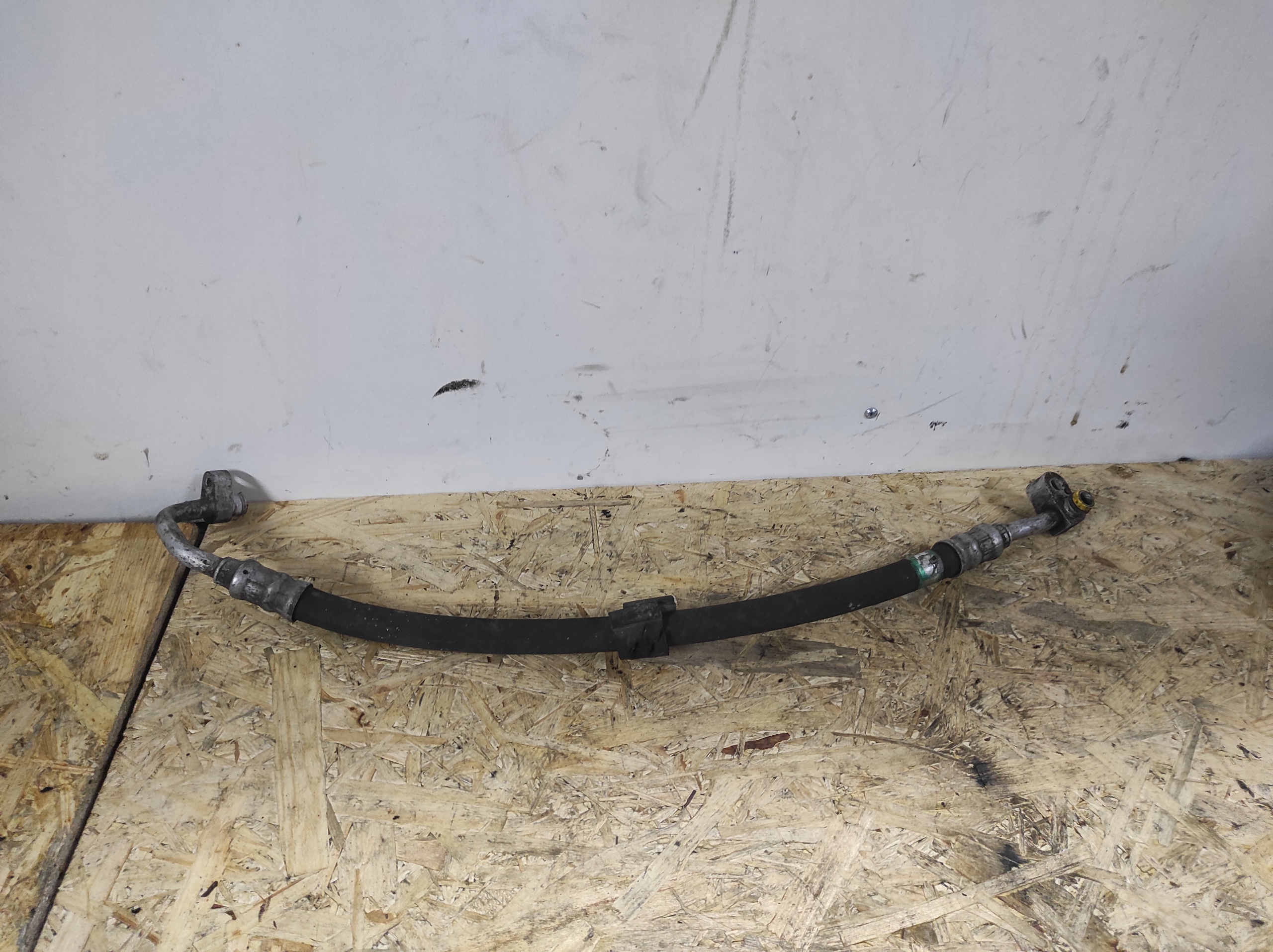PRIJENOS KLIMATIZACIJE AUDI A6 15138192130