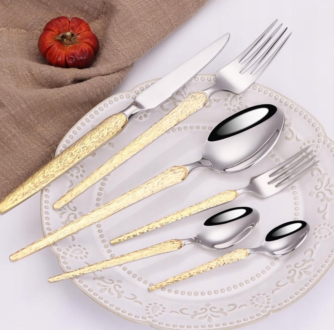 Moderný elegantný set príborov Princess 36 kusov T170
