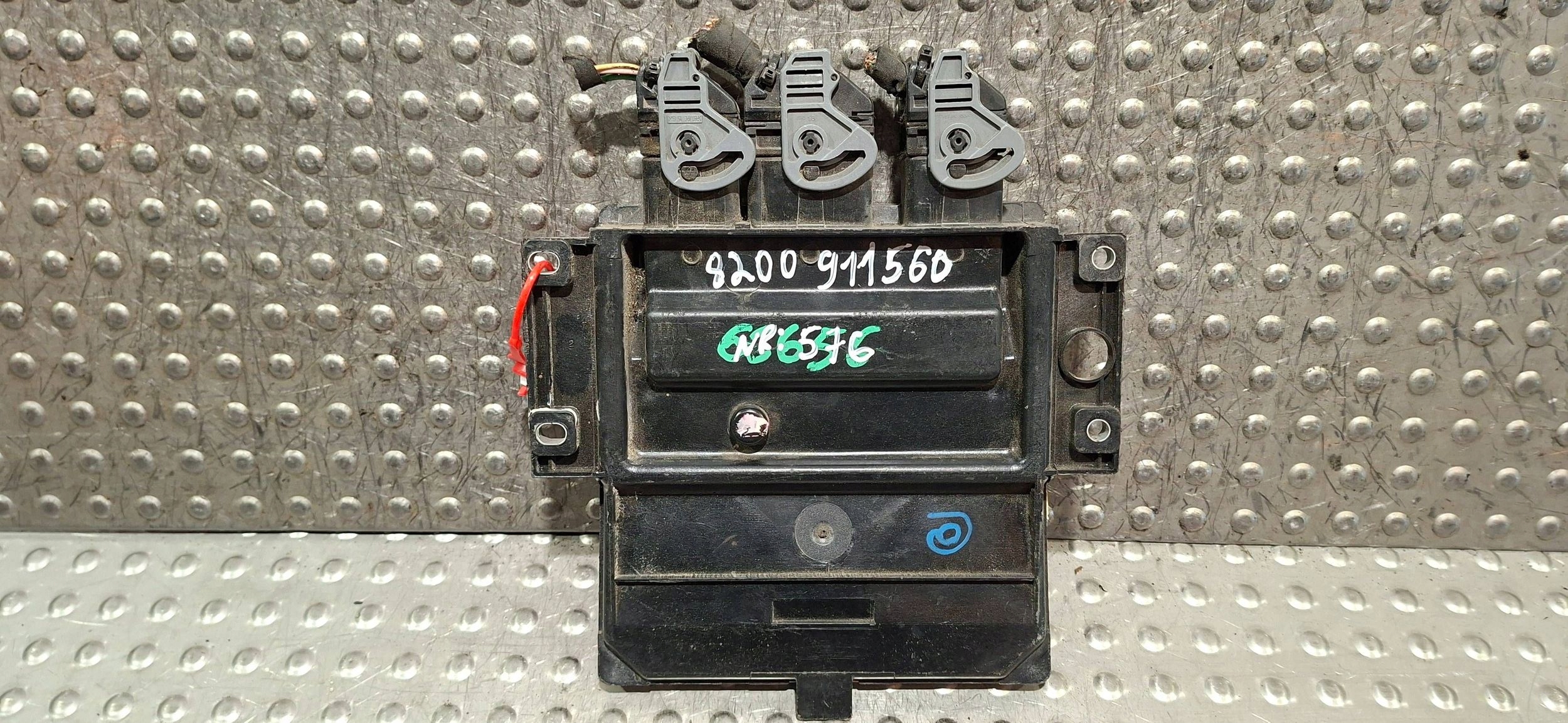computer 8200911560 R0410B041C 8200909666 RENAULT CLIO III 1.5 DCI