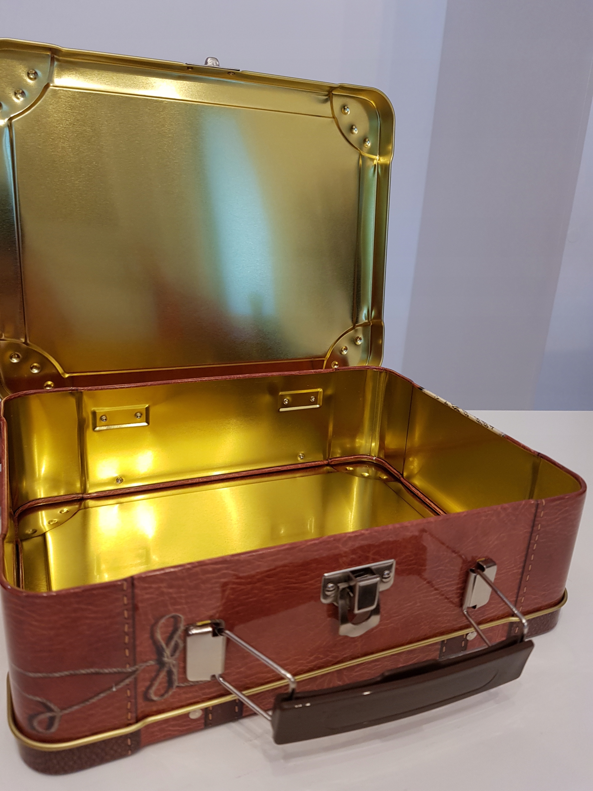 WALIZKA PUDEŁKO METALOWE Opakowanie na PREZENT Marka SC