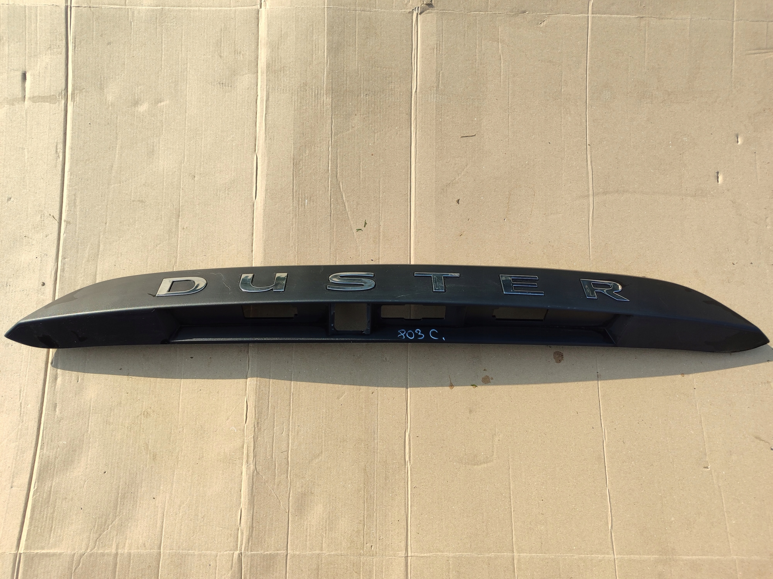 DUSTER II BLENDA KLAPY 848101807R