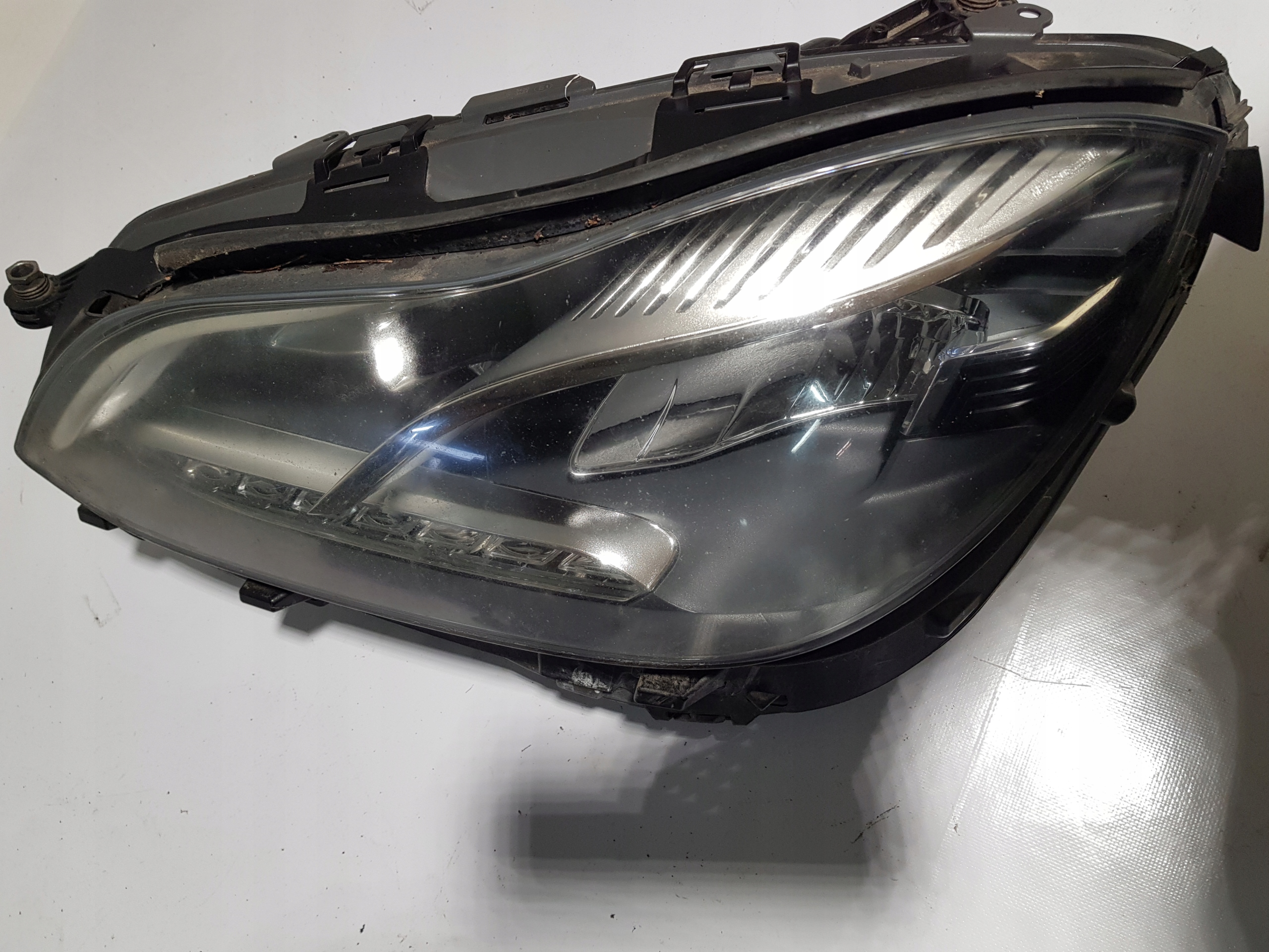 light LED left front MERCEDES W212 LIFT complete