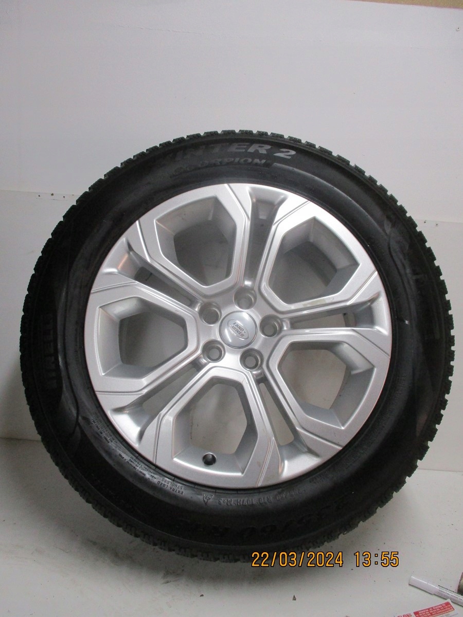 wheels discs tyres Range Rover Evoque II R18 M+S 7MM