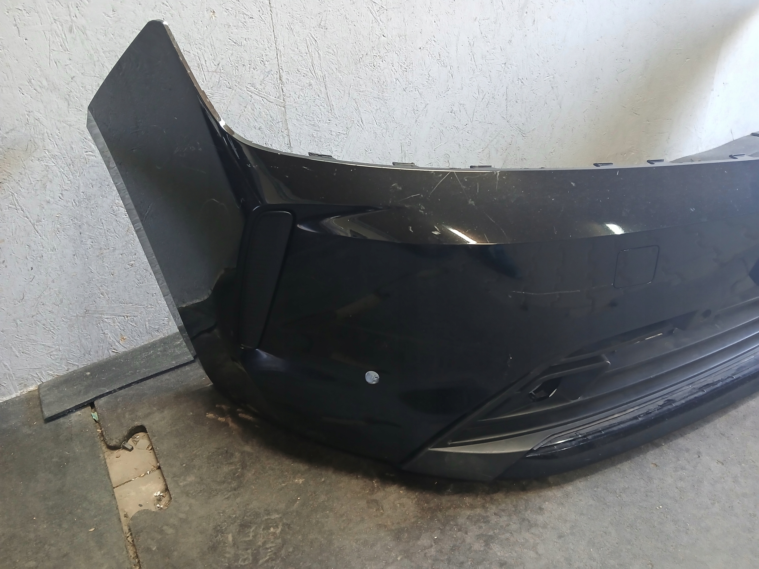 nárazník předek OPEL ASTRA L VI 6