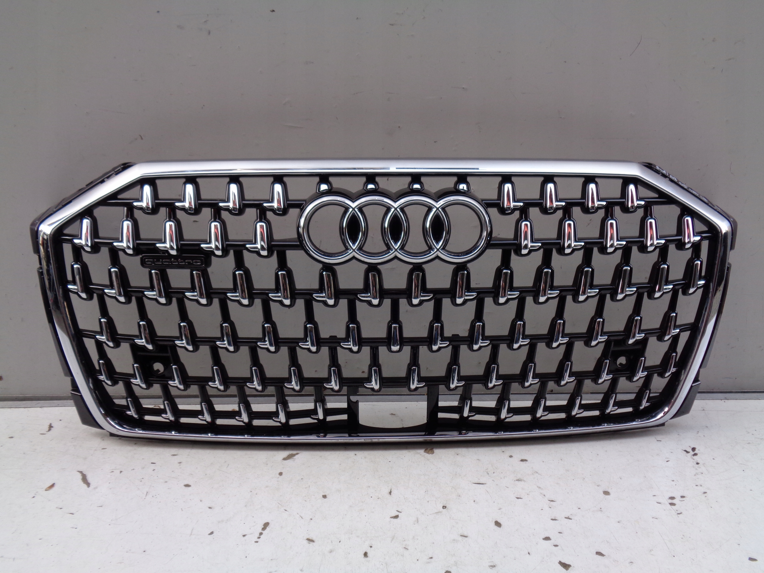 Grille AUDI A8 D5 4N 4N0 21- LIFT