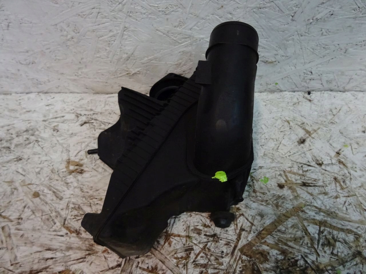 RENAULT CLIO 3 Gehäuse filter luft 8200725183