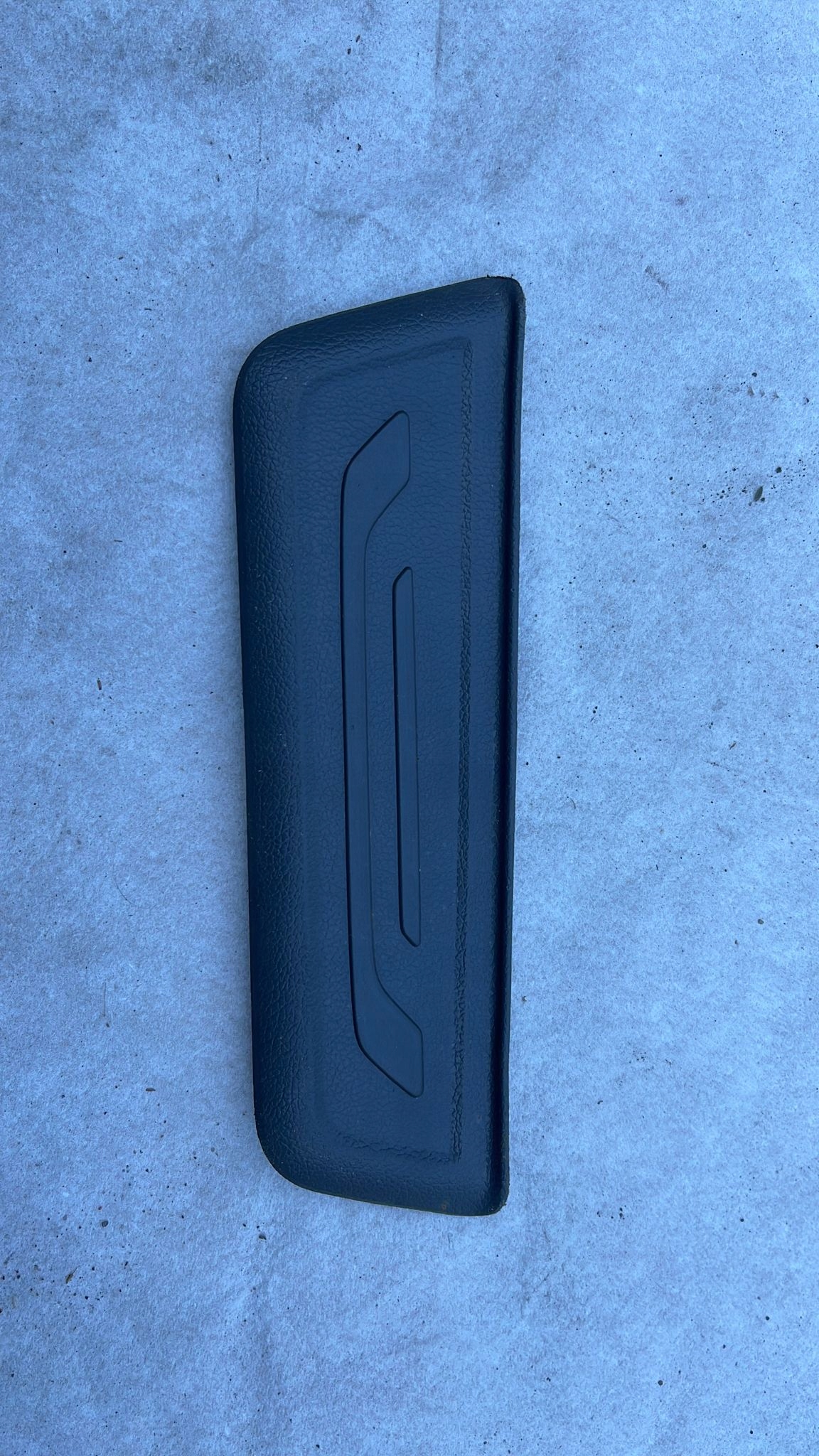 KIA SPORTAGE III LISTWA OSŁONA PROGU PRAWY TYŁ