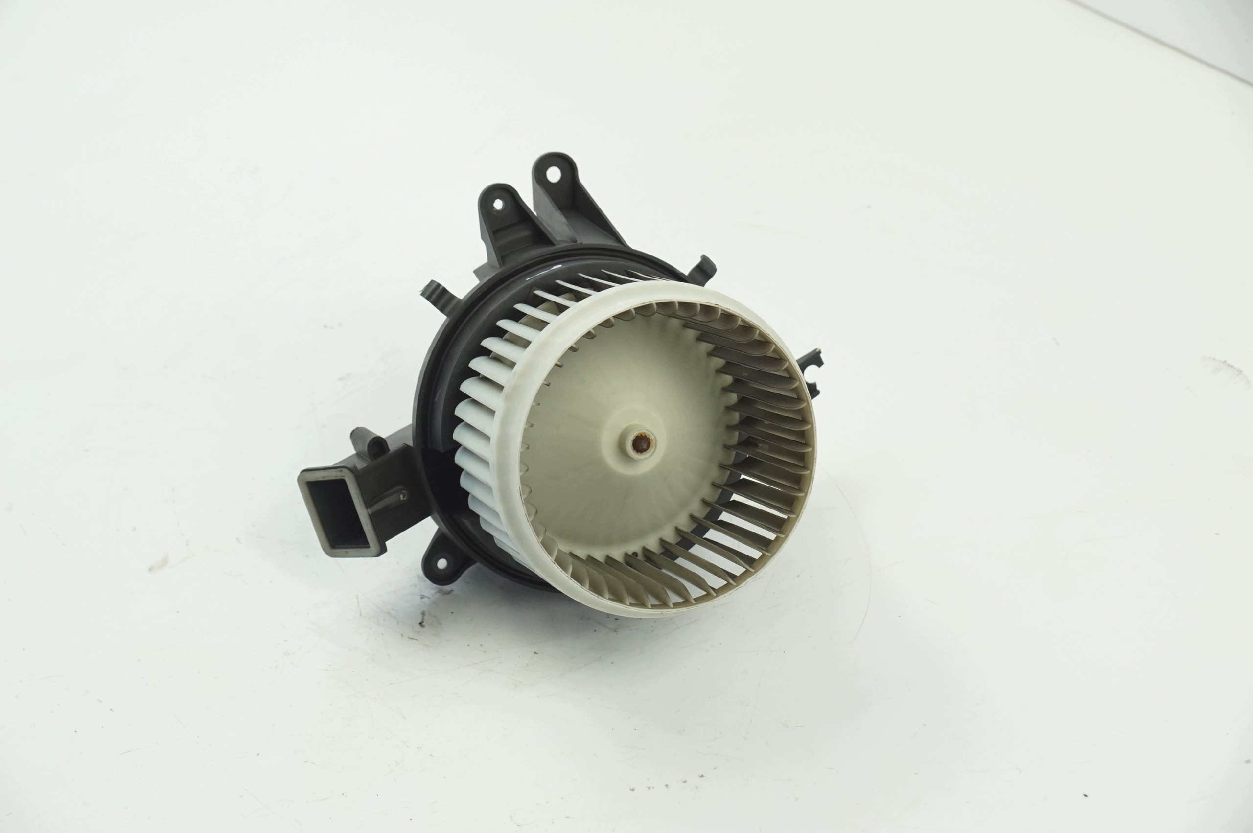 ventilator kabinski 51590156 rešetka ventilacije JEEP RENEGADE