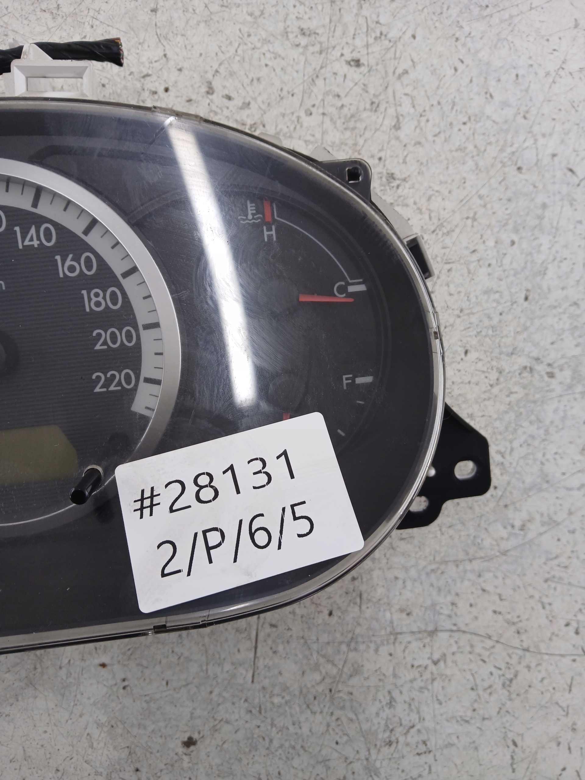 MAZDA 5 and CR 2.0 CITD dials dials CC79D