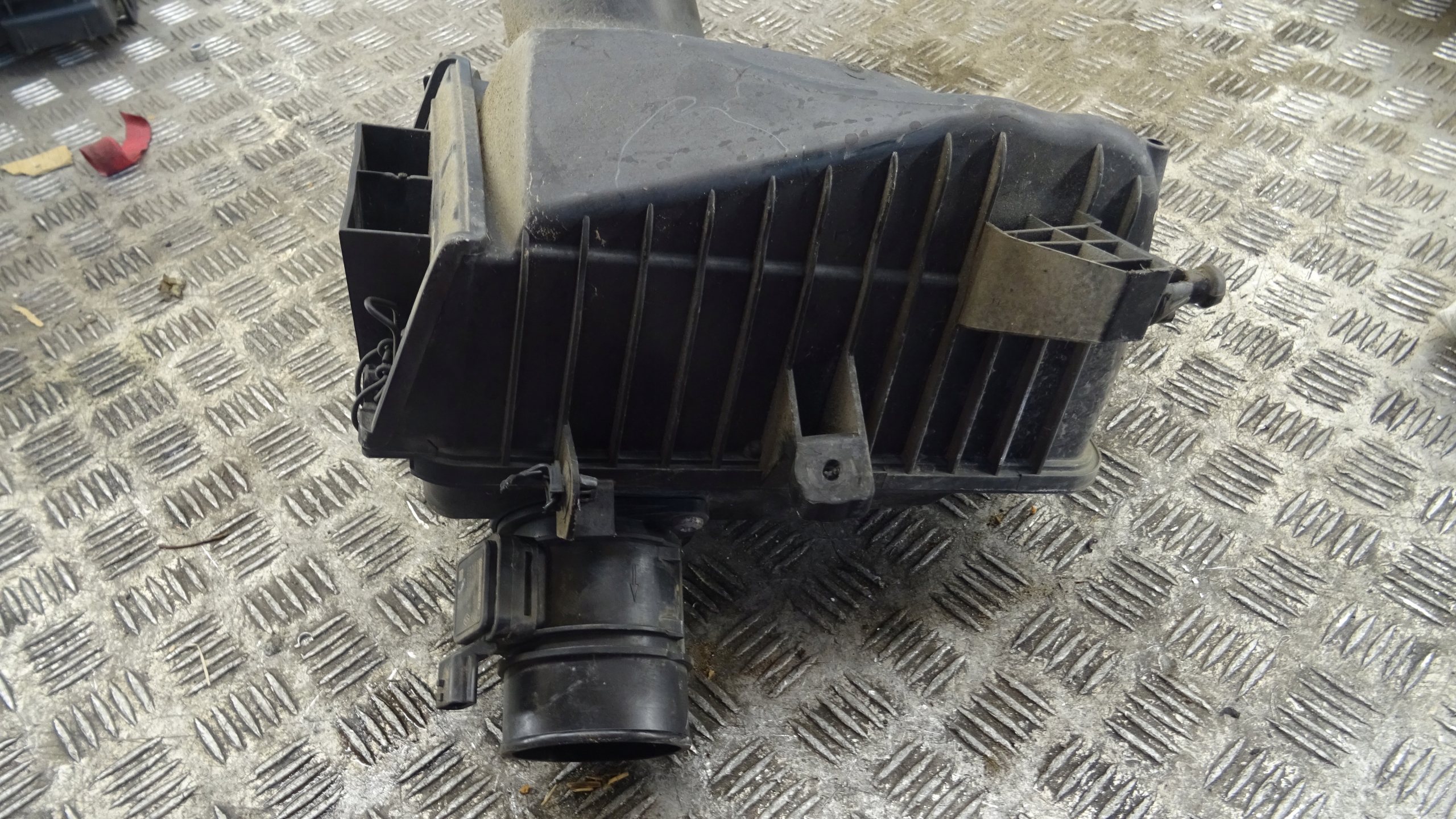 Nissan OE 1087755S01 Gehäuse filter luft