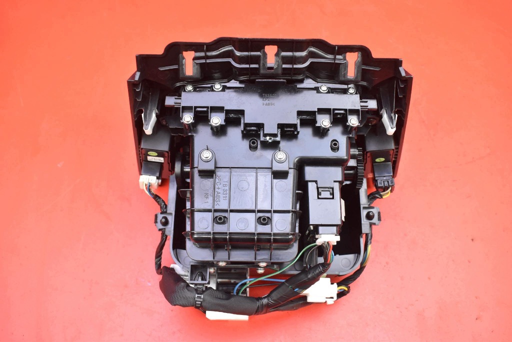 Handschuhfach mitte 84635-3Z100 HYUNDAI I40 VF 11-15