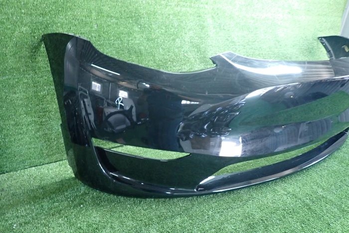 TESLA Y 20- Frontstoßstange vorne abdeckung