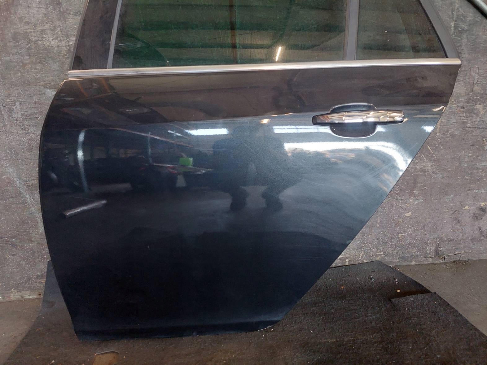 door complete left rear part OPEL INSIGNIA A Z22C