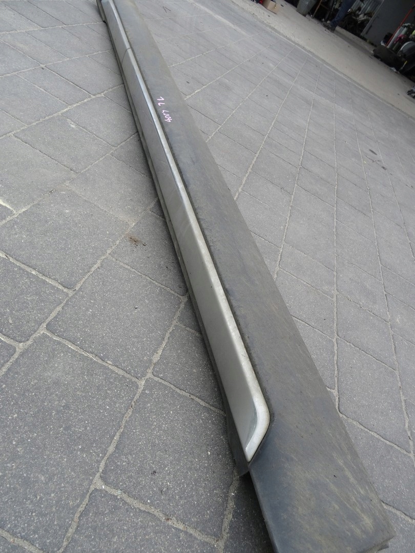 CITROEN C-CROSSER OSŁONA PRÓGU LEWA CHROM