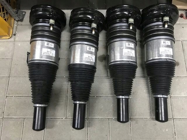 Audi S Q7 E-Tron 4M 4K 4KE616039 Amortyzator NOWY