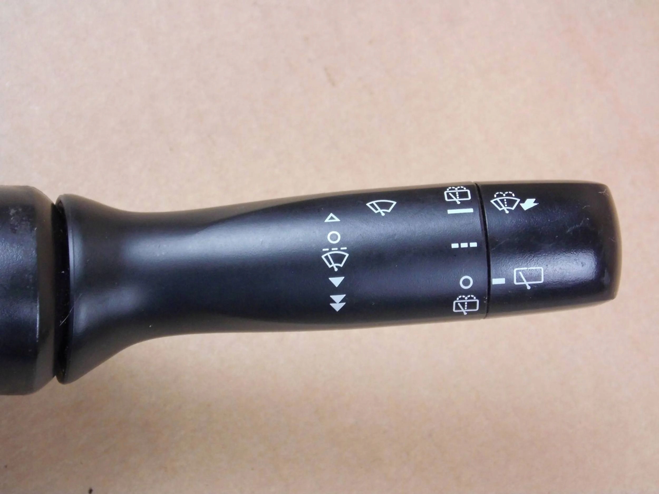 Toyota Yaris III Interruttore comando luci indicatori di direzione tergicristalli DEVIO LUCI DEVIO