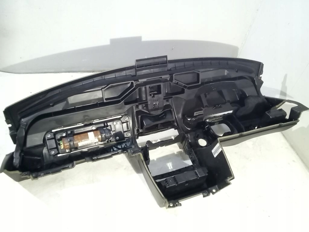 MERCEDES a класс W169 торпеда консоль