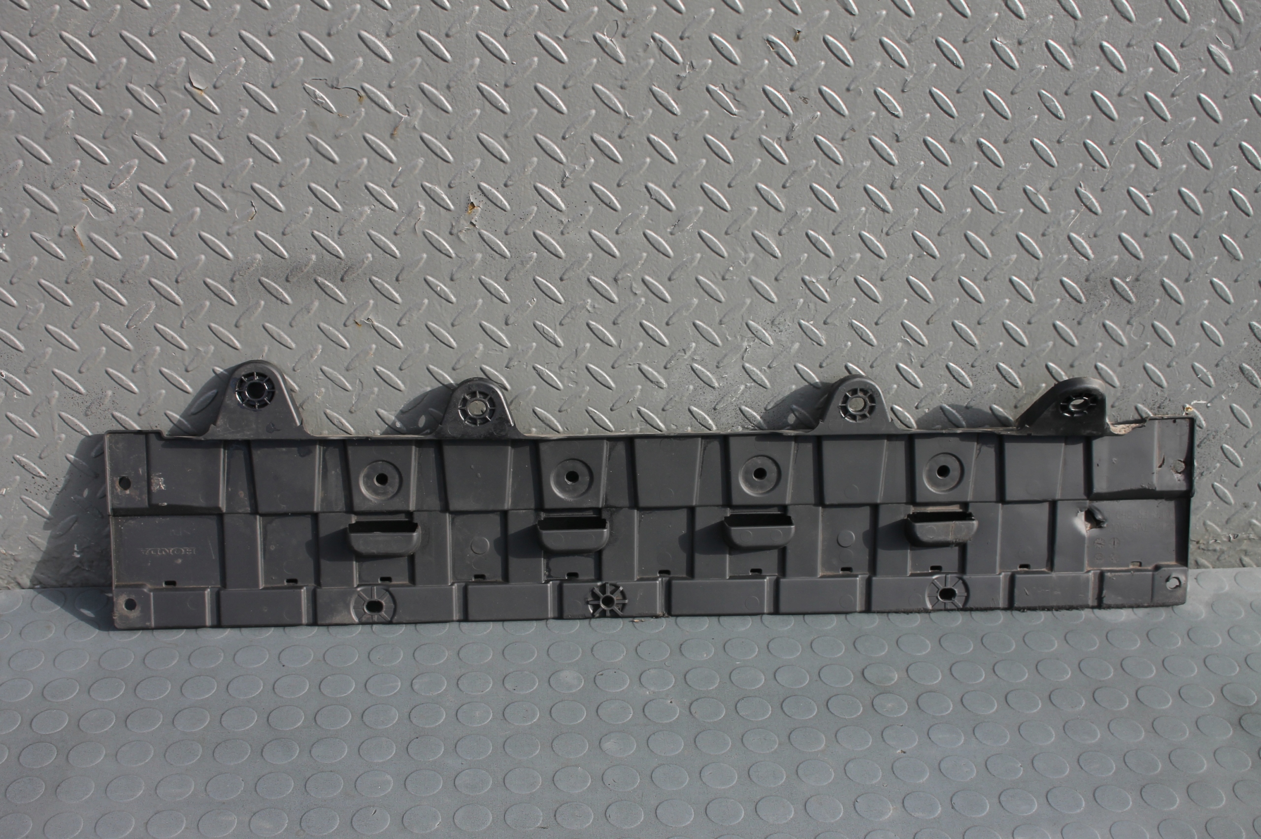 74112-TM8-A00 - ПЕРЕДНІЙ БАМПЕР ДЛЯ HONDA INSIGHT II