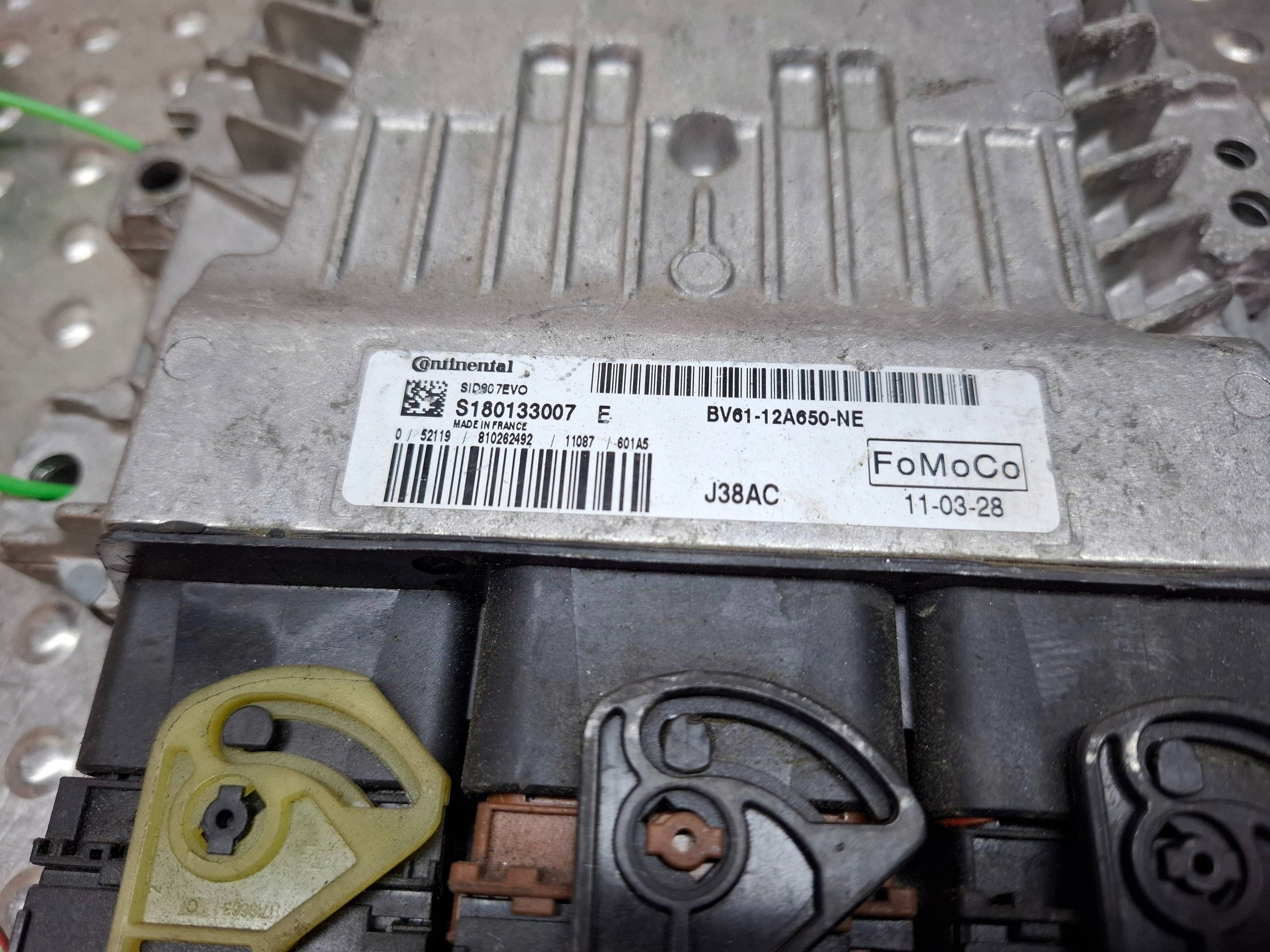 computer control unit of the engine BV61-12A650-NE FORD FOCUS MK3 1.6 TDCI